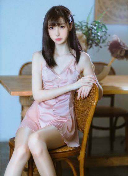 打烊后仅剩两个人的沙龙_4K免费高清观看