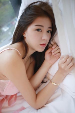 他解开女警的乳罩慢慢揉电影_蓝光版中文字幕包