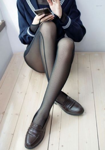 年轻的女学生4_西瓜视频在线观看