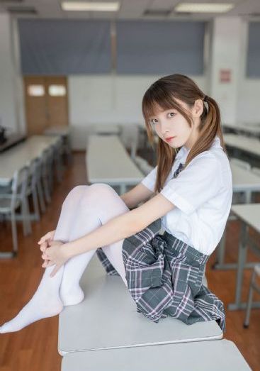 寂寞的女教师2_BD英语高清视频观看
