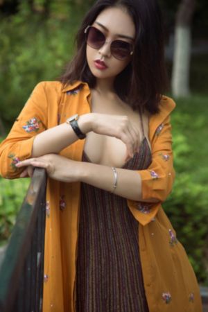 中国少妇交换做爰2_BD英语高清视频观看