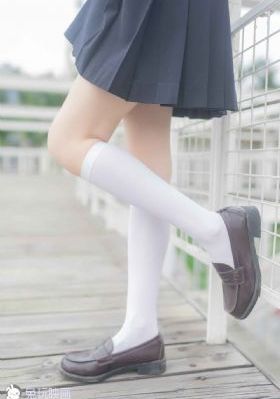 男人吃奶视频_1080P在线播放