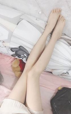 按摩师把我腿打开了添下动漫视频_720全集免费观看
